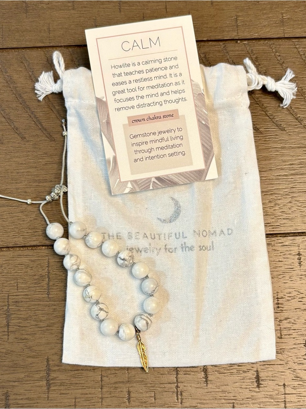 Calm Howlite Beaded Bracelet with Gold Feather Charm